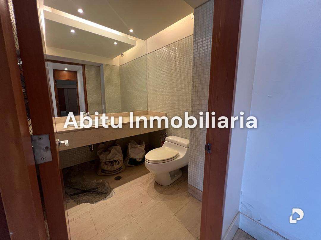 Apartamento en Altamira, Caracas – 43