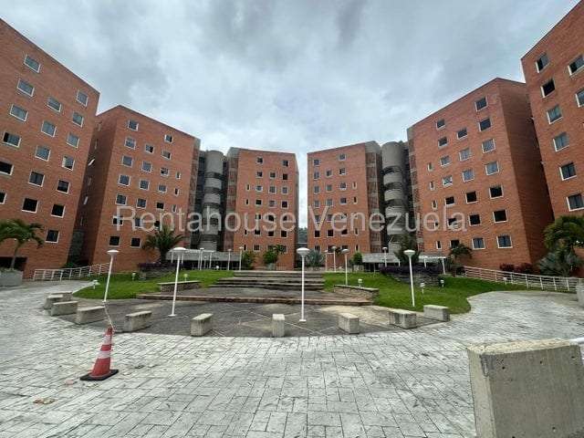 Apartment in El Cigarral, Caracas - 1