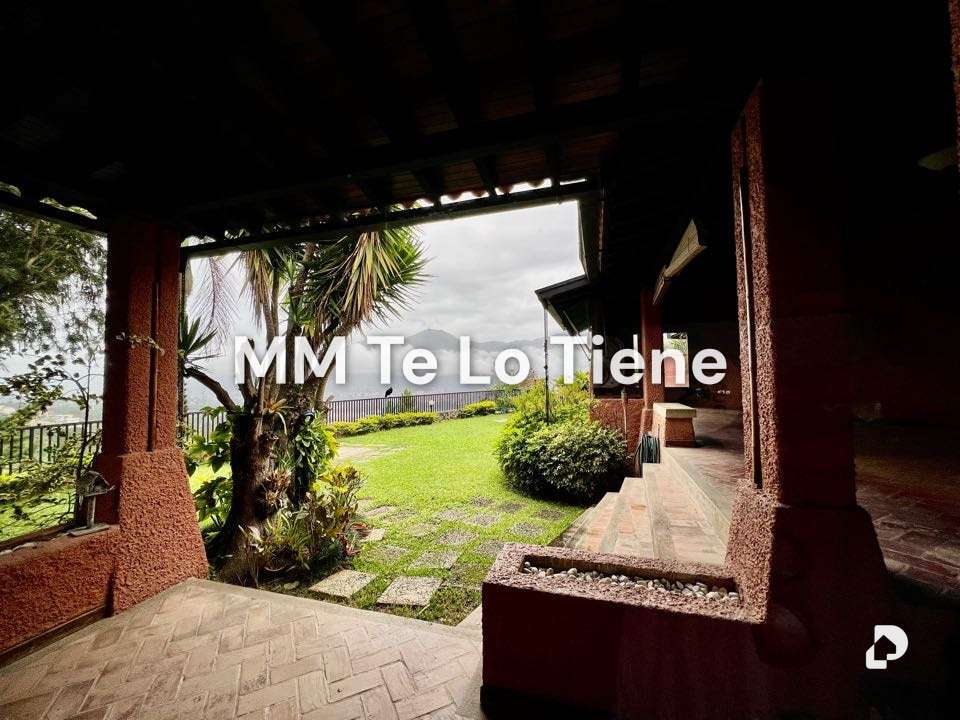Casa en Alto Hatillo, Caracas – 12