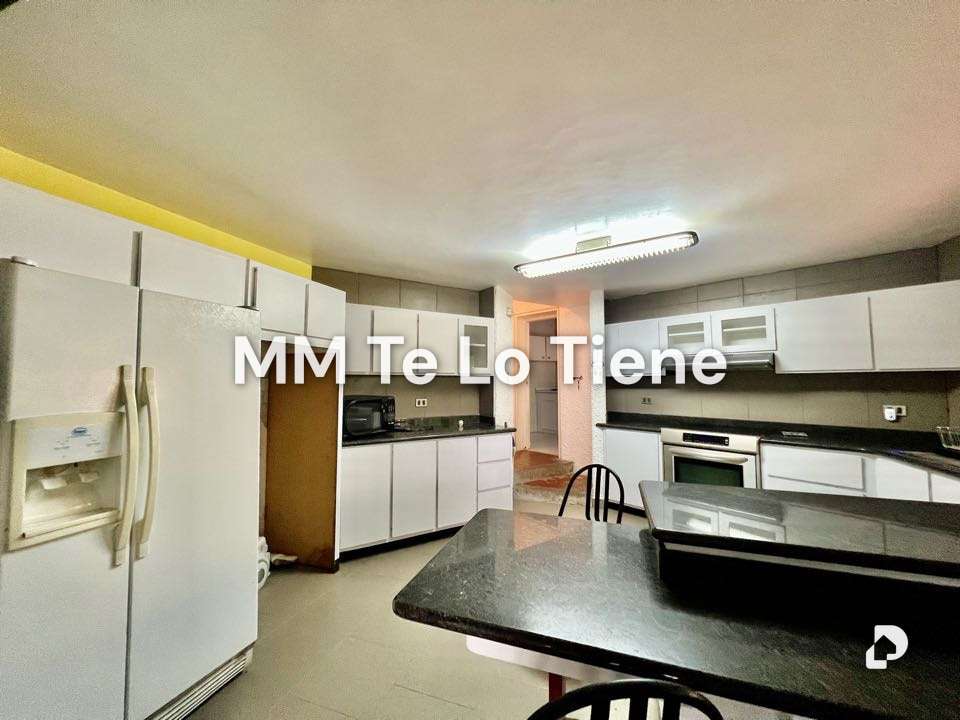 Casa en Alto Hatillo, Caracas – 10