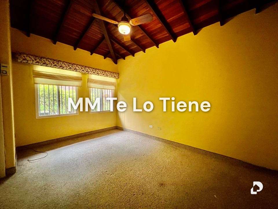 Casa en Alto Hatillo, Caracas – 23