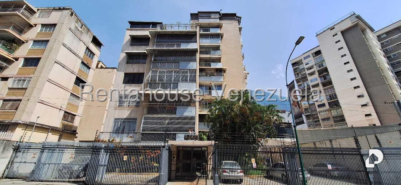 Apartamento en Los Palos Grandes, Caracas – 1