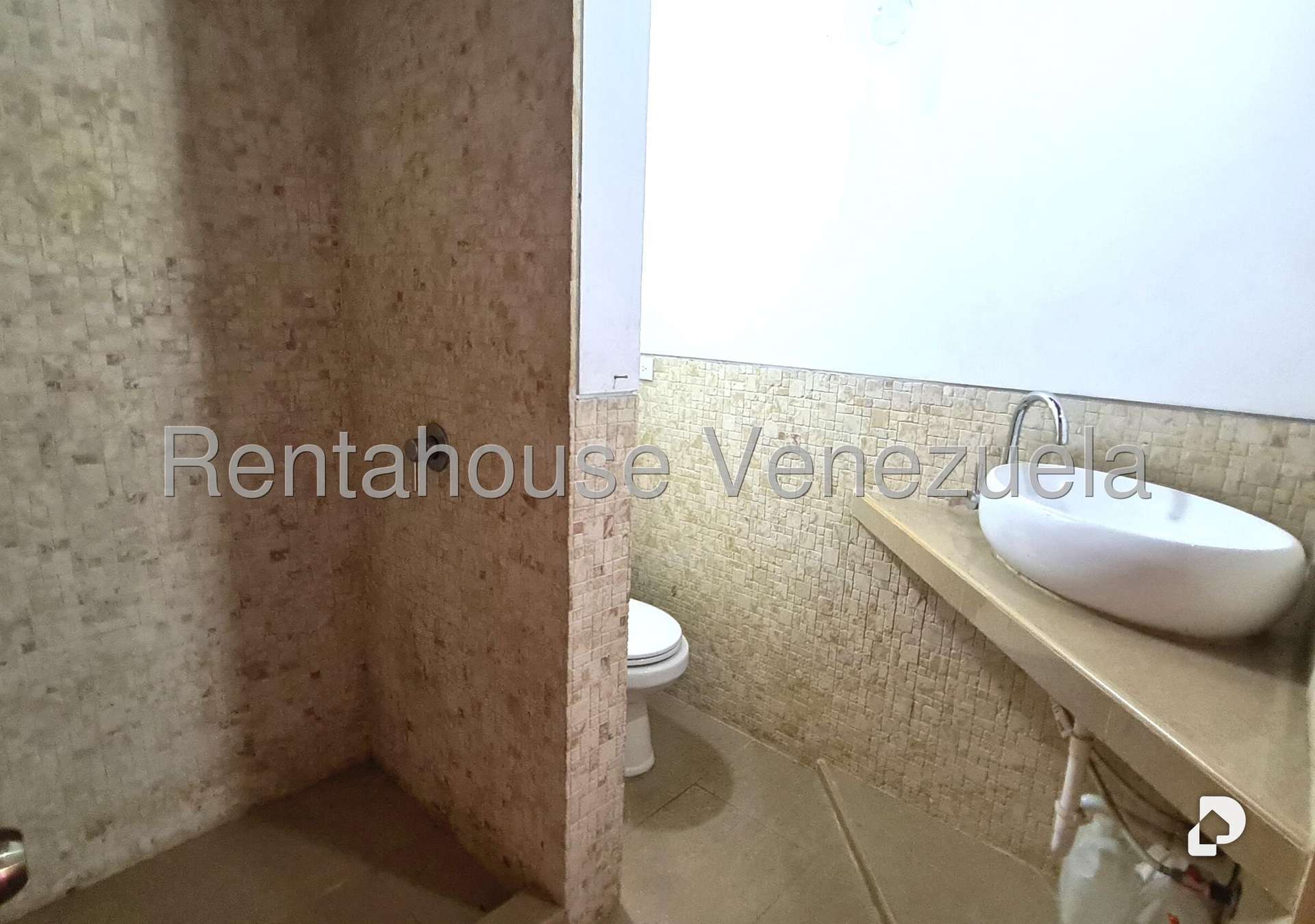 Casa en Chuao, Caracas – 13