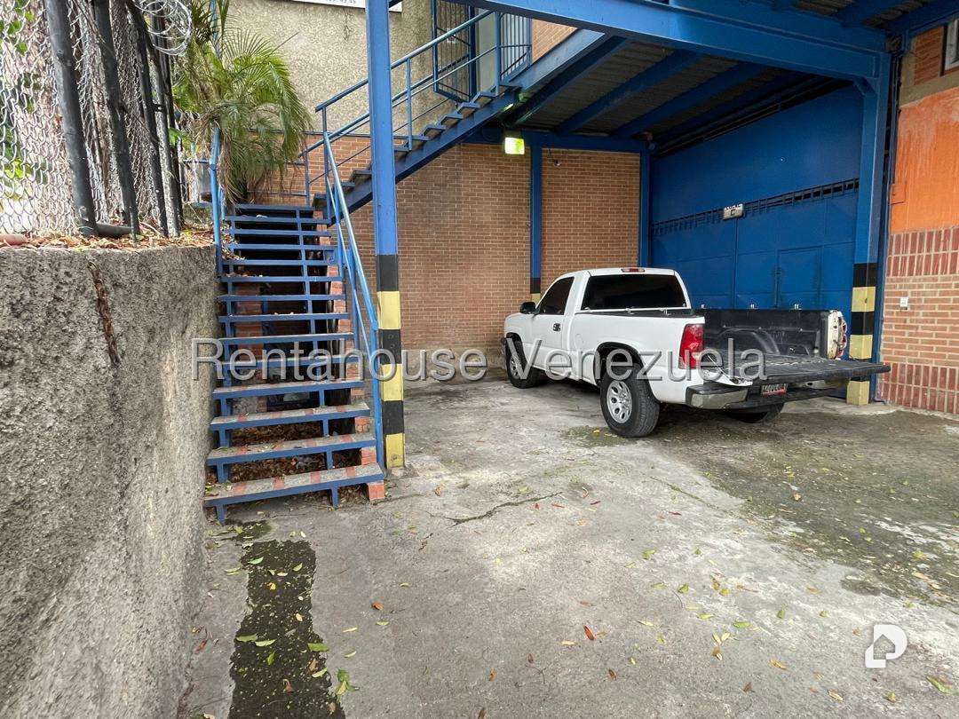 Galpón en Boleíta Sur, Caracas – 8