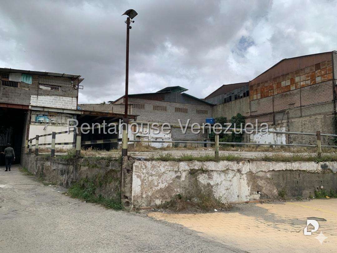 Galpón en Boleíta Sur, Caracas – 5