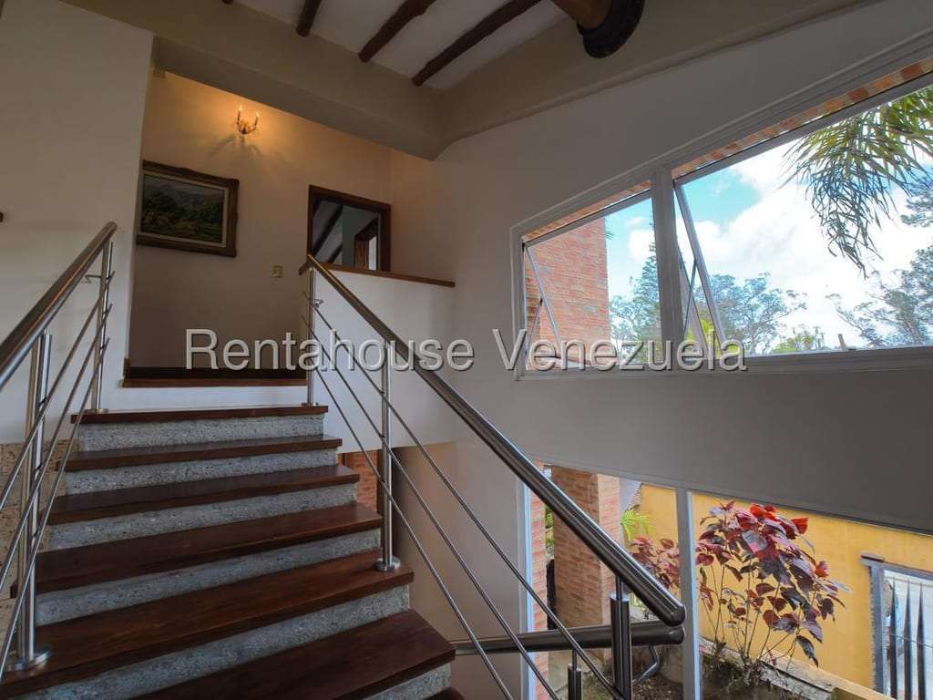 Casa en La Lagunita Country Club, Caracas