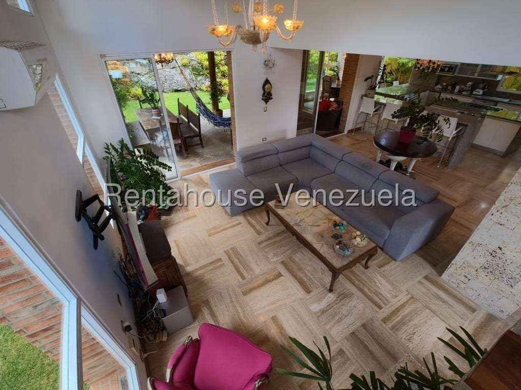 Casa en La Lagunita Country Club, Caracas