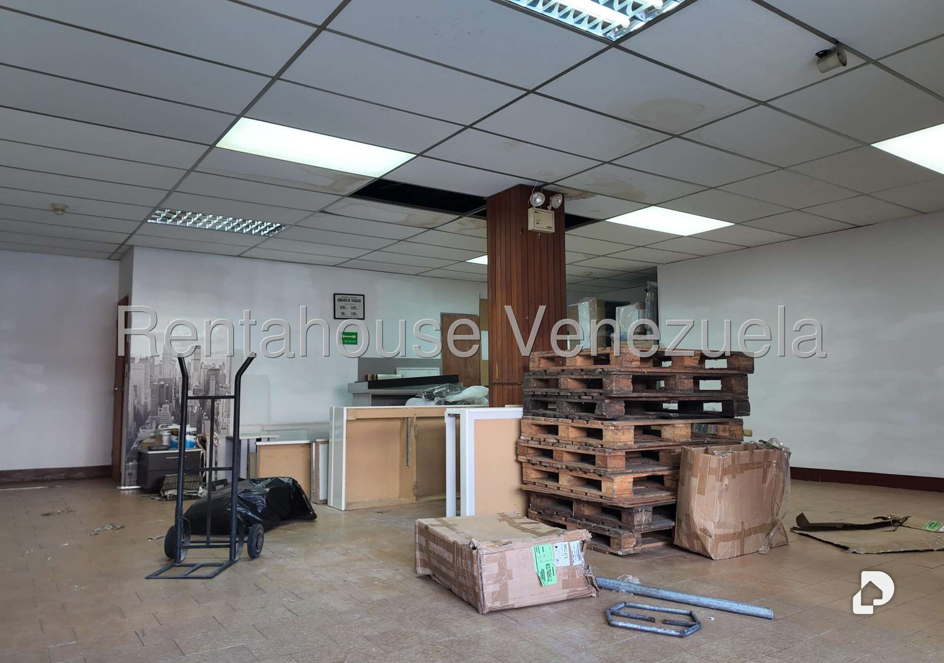 Local comercial en Boleíta Sur, Caracas – 12