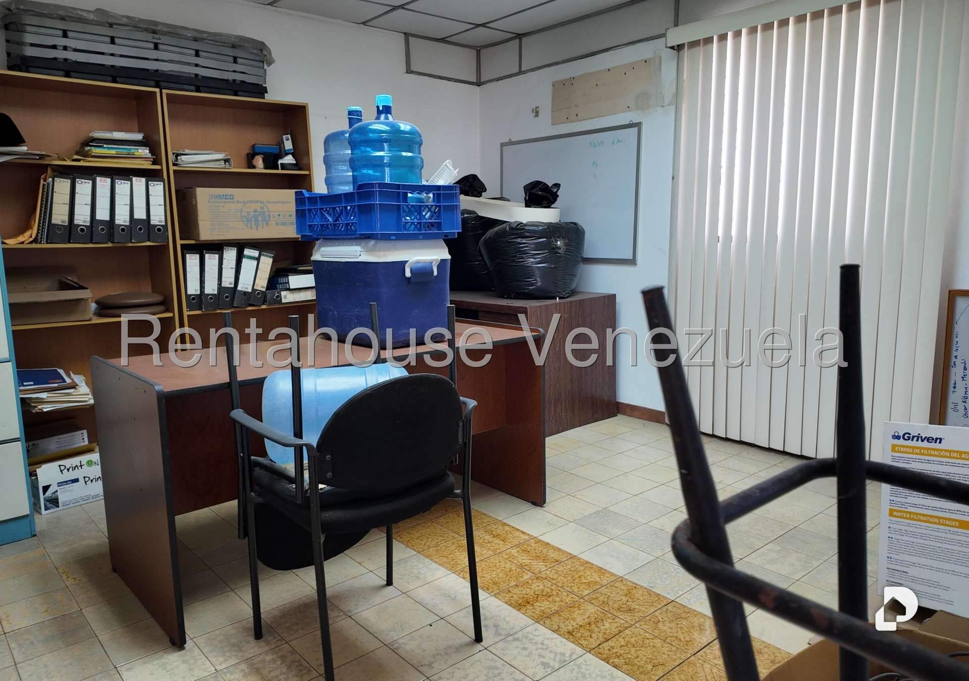 Local comercial en Boleíta Sur, Caracas – 30