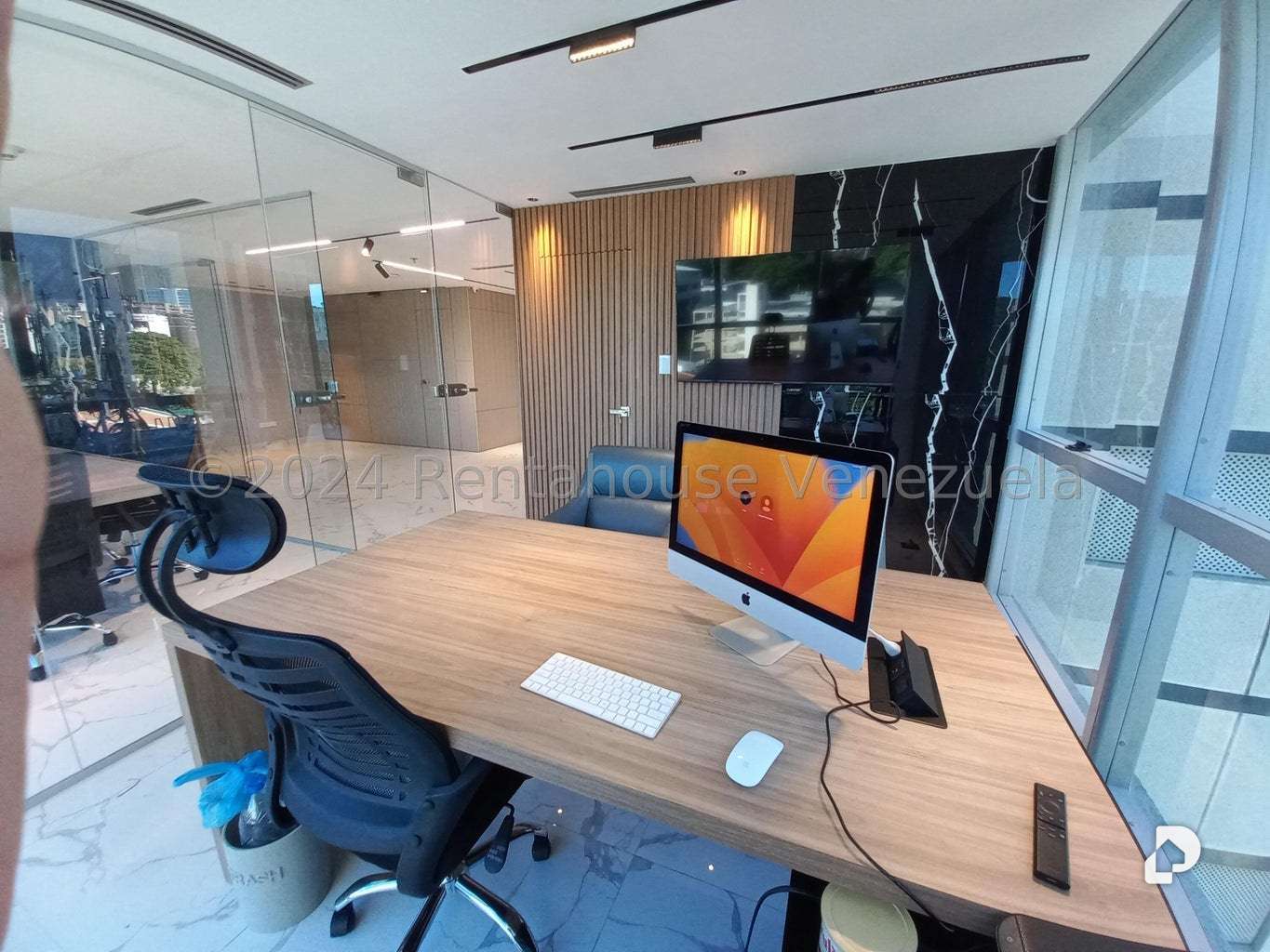 Oficina en Las Mercedes, Caracas – 13