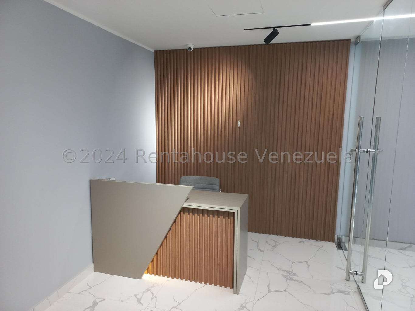 Oficina en Las Mercedes, Caracas – 7