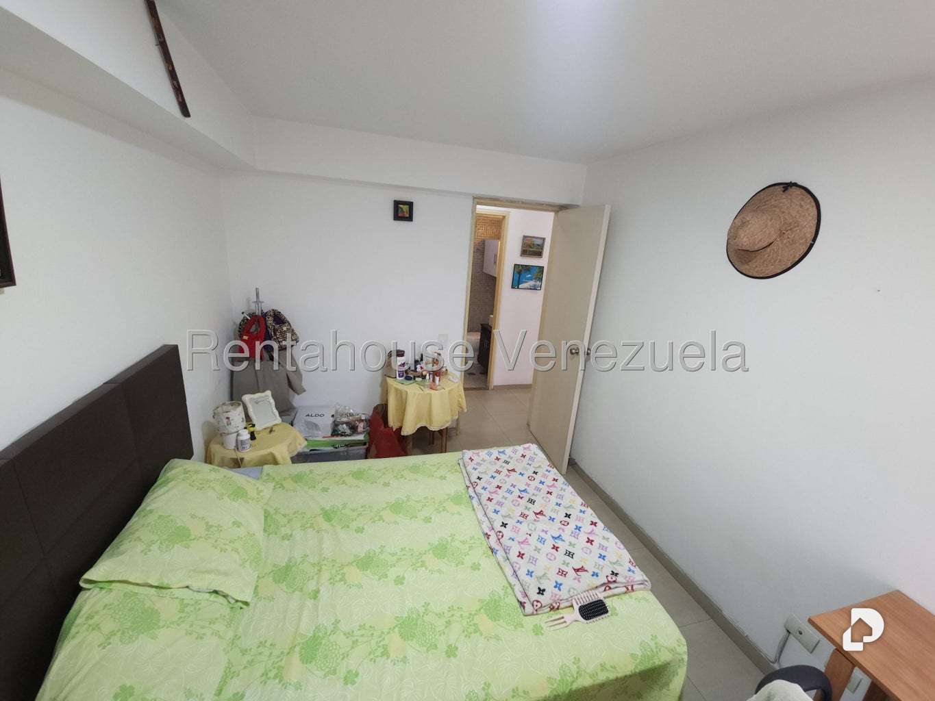Apartamento en Los Dos Caminos, Caracas – 15