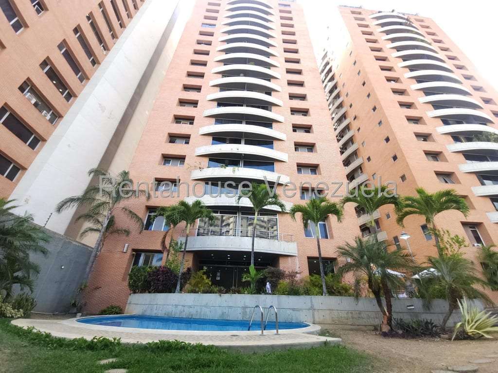 Apartment in Los Dos Caminos, Caracas - 1