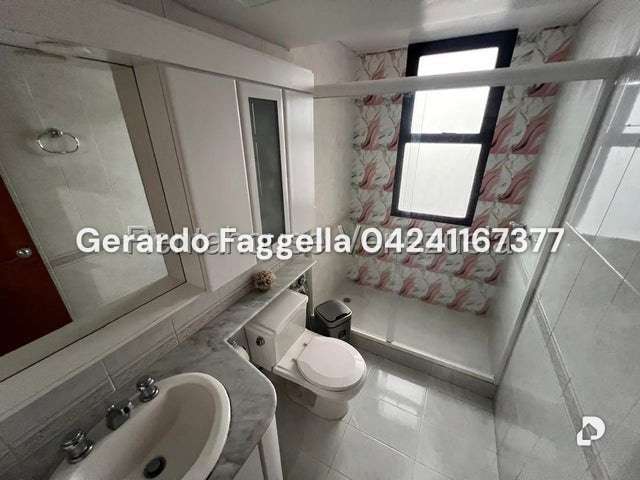 Apartamento en Los Dos Caminos, Caracas – 17