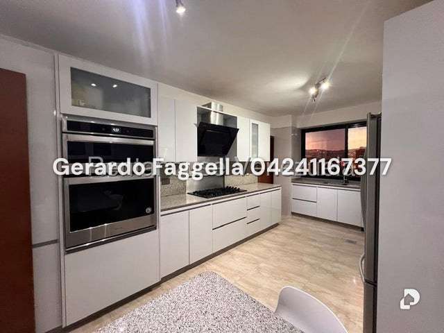 Apartamento en Los Dos Caminos, Caracas – 22