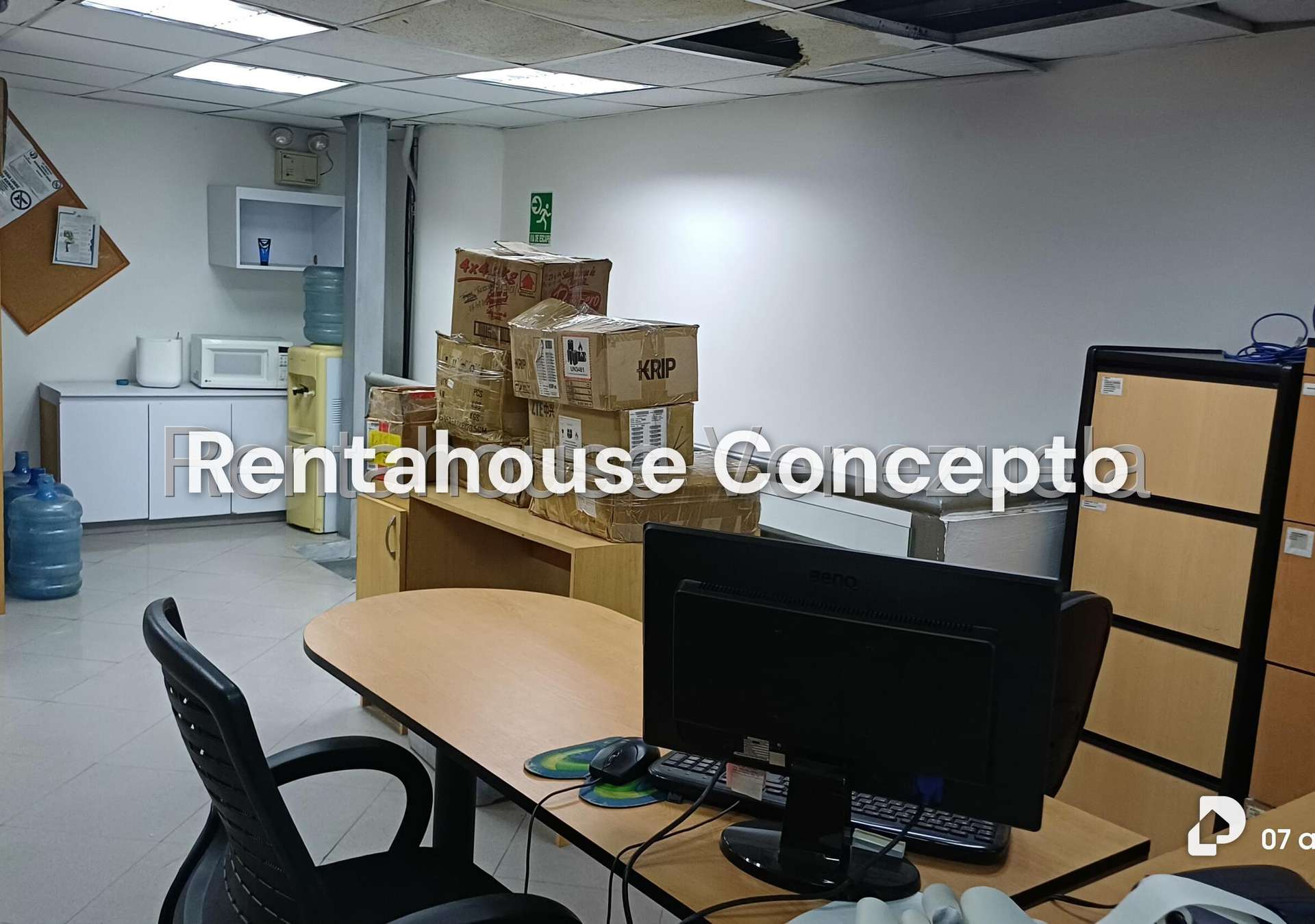 Local comercial en Castillete, San Diego – 11