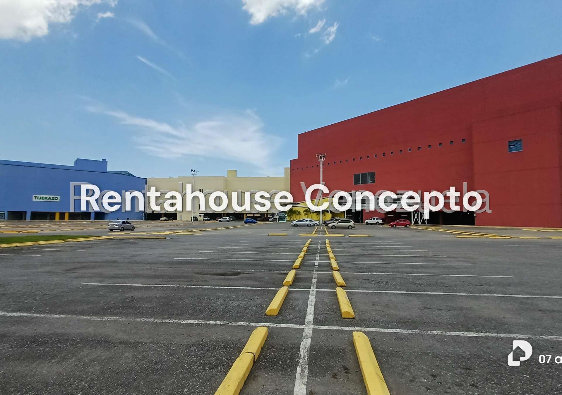 Local comercial en Castillete, San Diego – 3