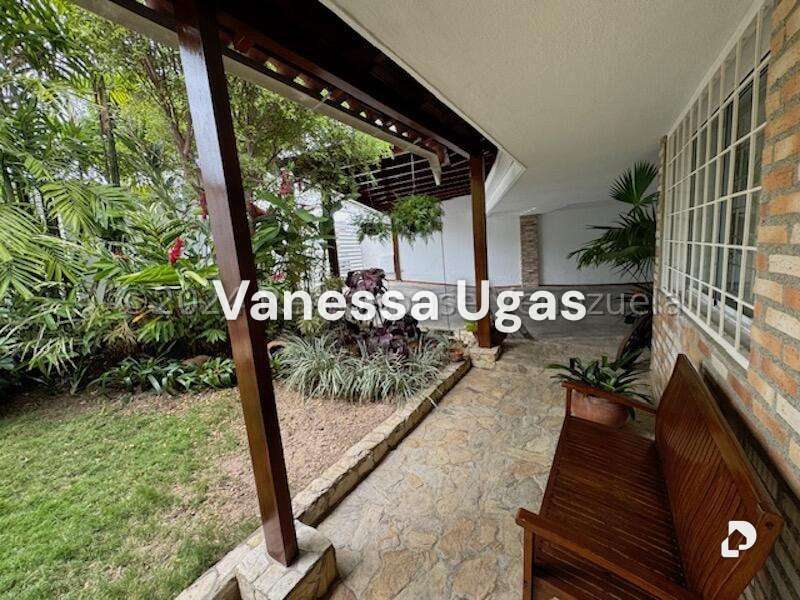 Casa en Prados Del Este, Caracas – 4