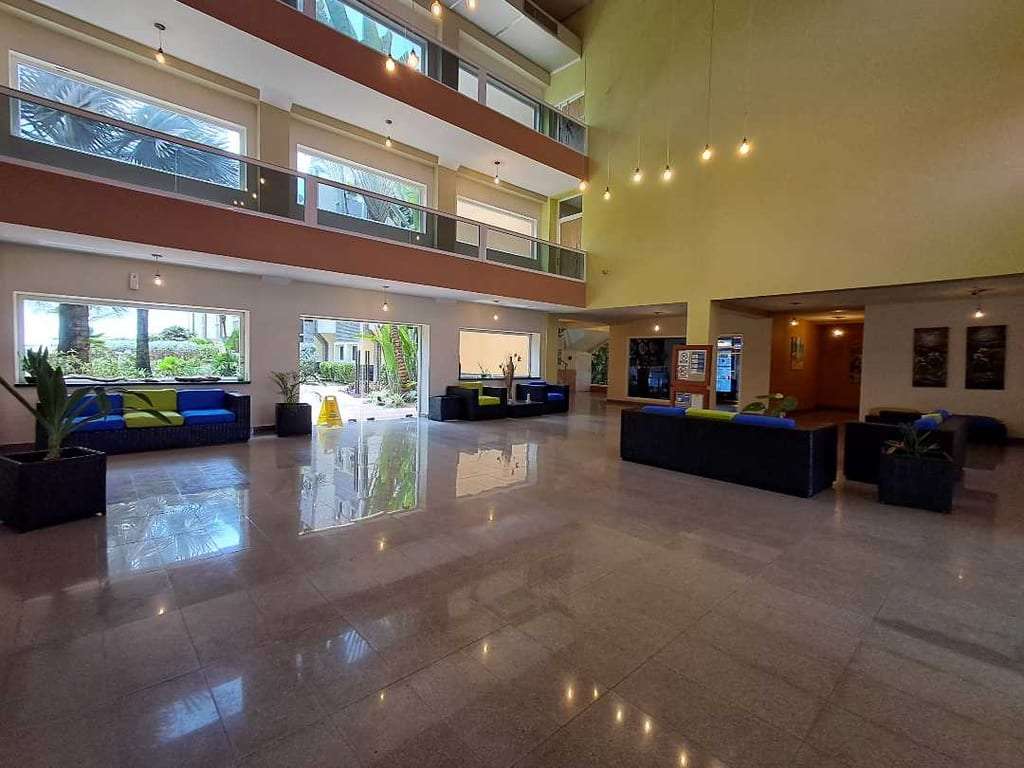 Edificio en Boca de Aroa, Parque Nacional Morrocoy - 1