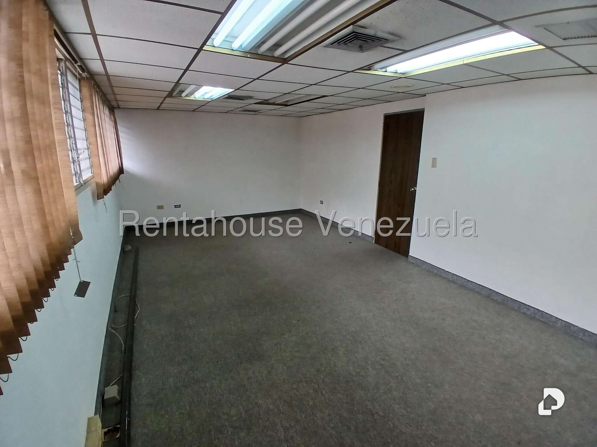 Local comercial en Boleíta Norte, Caracas – 21