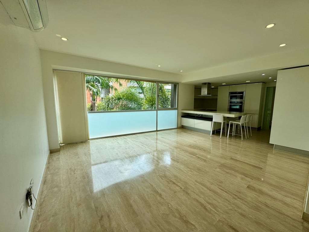 Apartamento en Campo Alegre, Caracas - 1