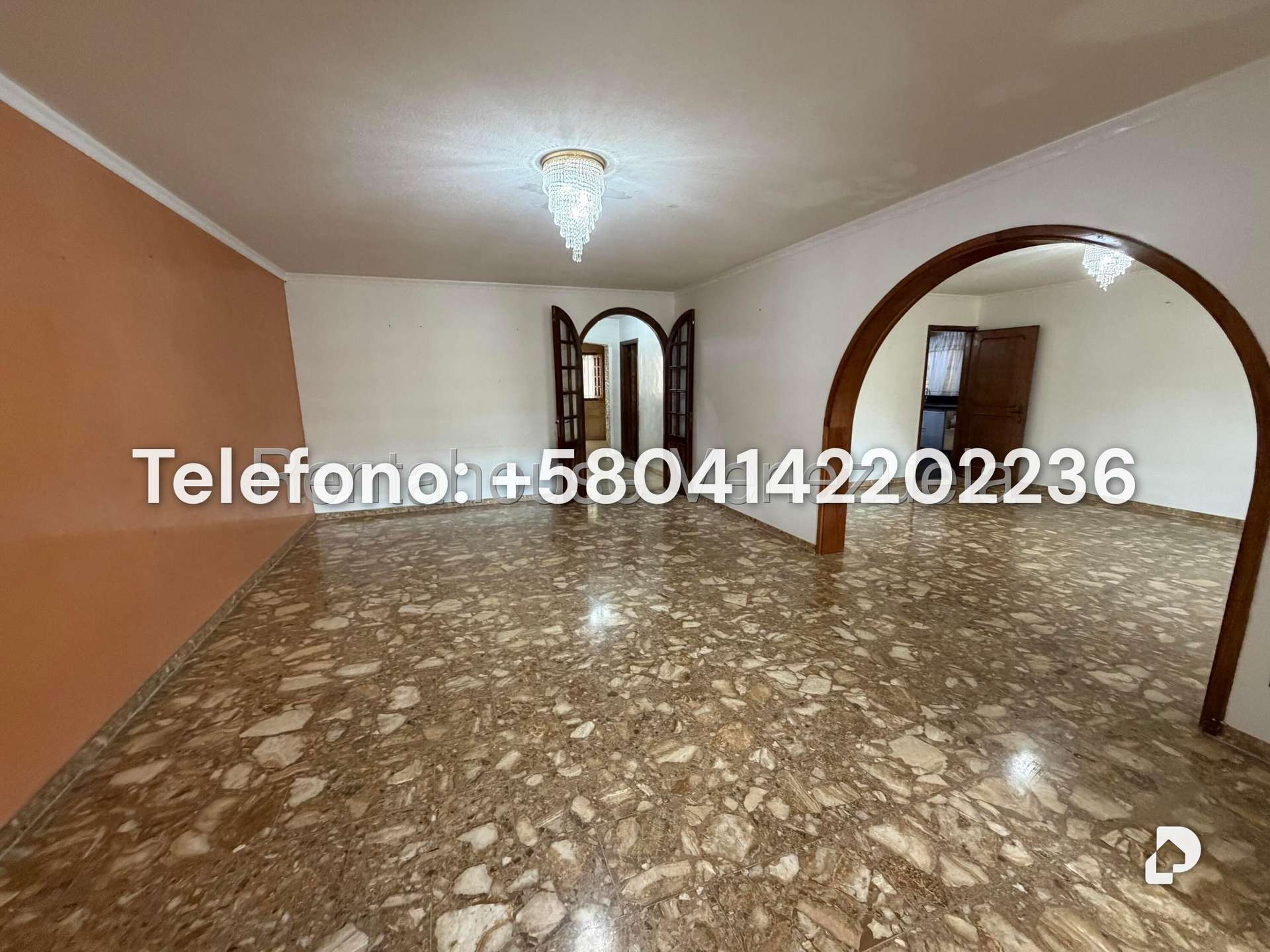 Casa en Colinas de Santa Mónica, Caracas – 16
