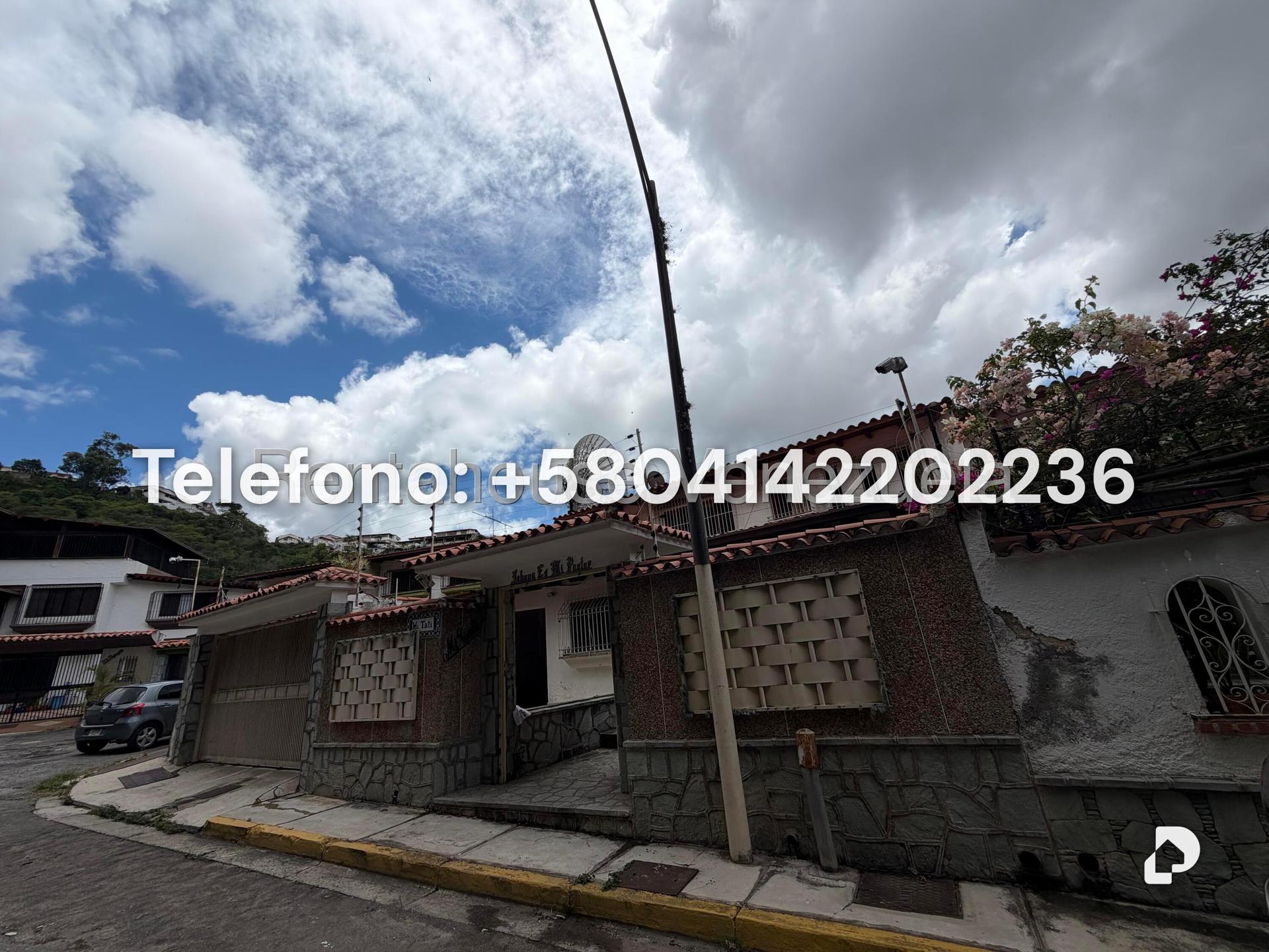 Casa en Colinas de Santa Mónica, Caracas – 2