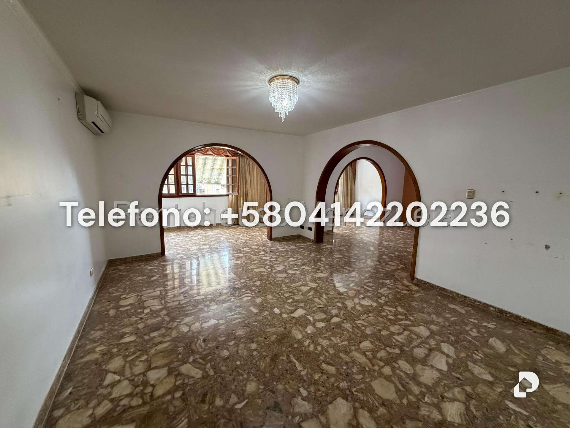 Casa en Colinas de Santa Mónica, Caracas – 13