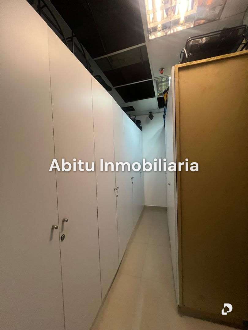 Oficina en Las Mercedes, Caracas – 11