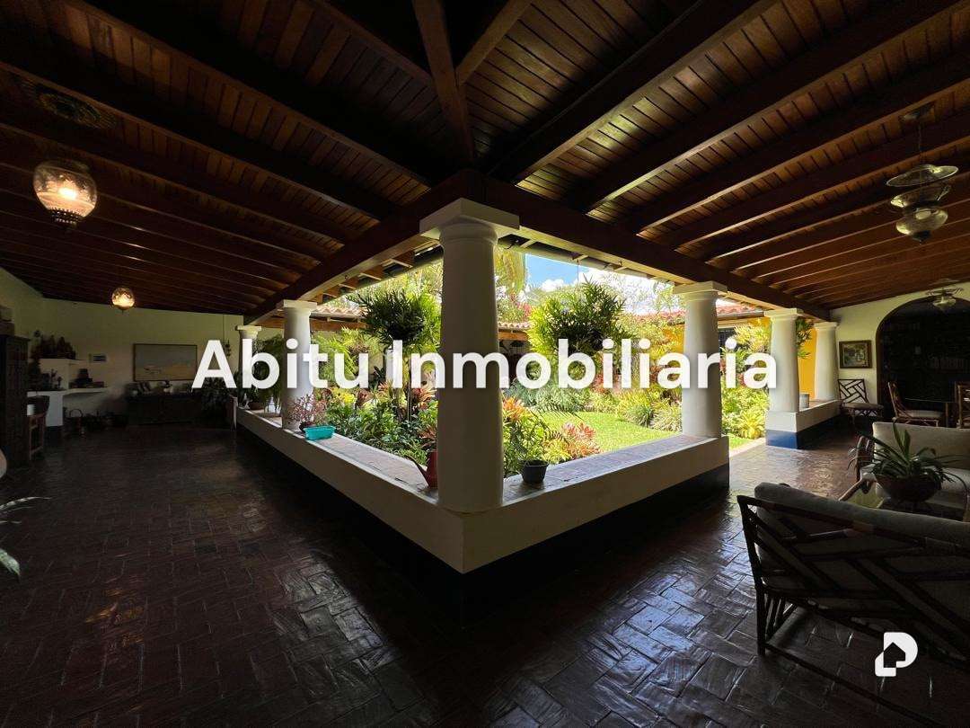 Casa en Los Chorros, Caracas – 2