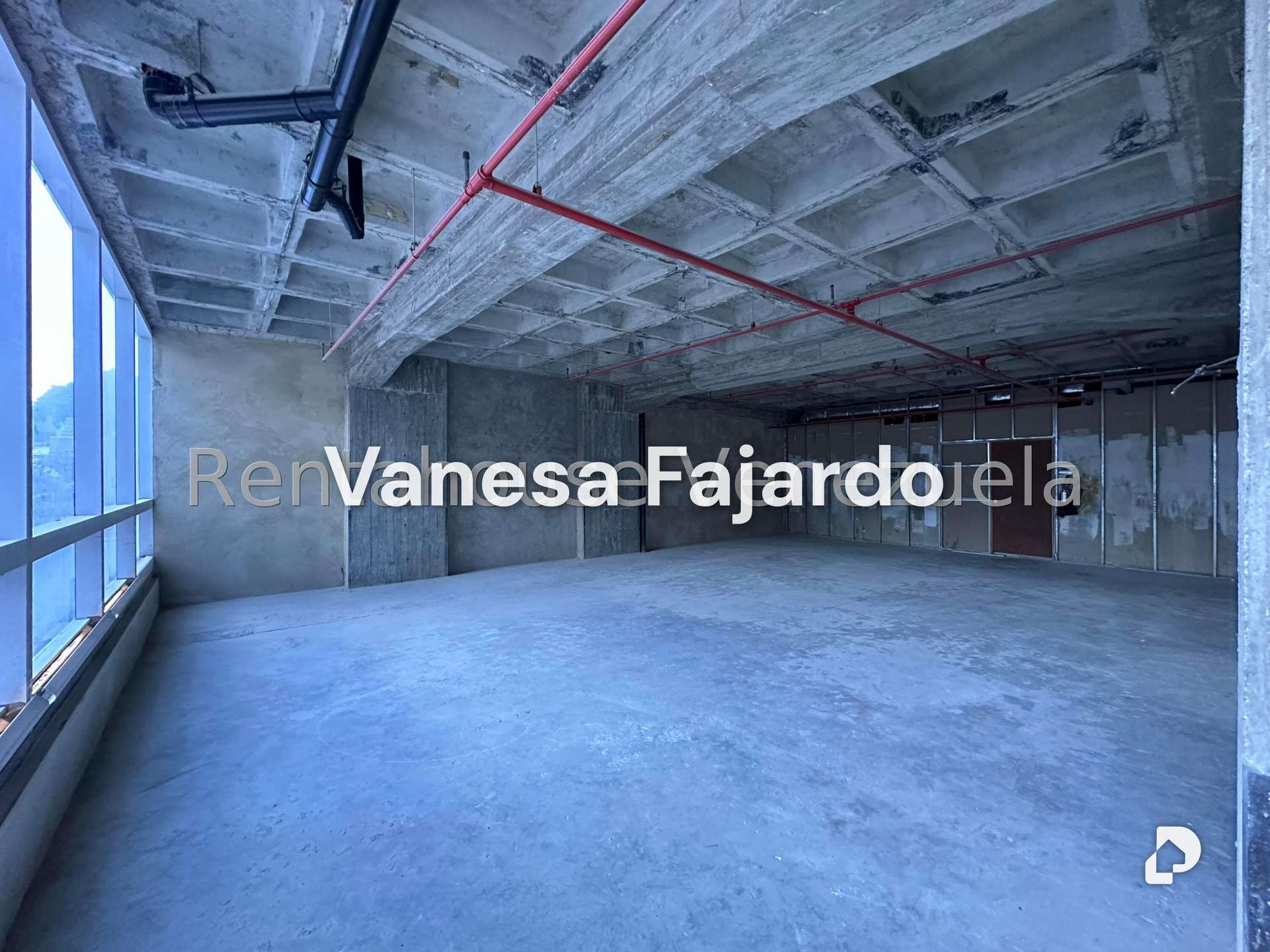 Oficina en Las Mercedes, Caracas – 16