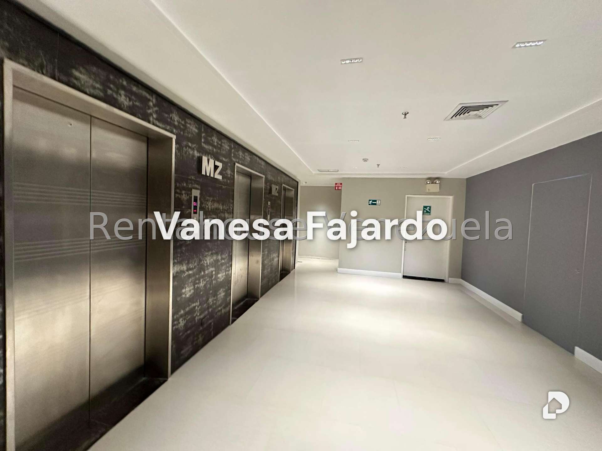 Oficina en Las Mercedes, Caracas – 5