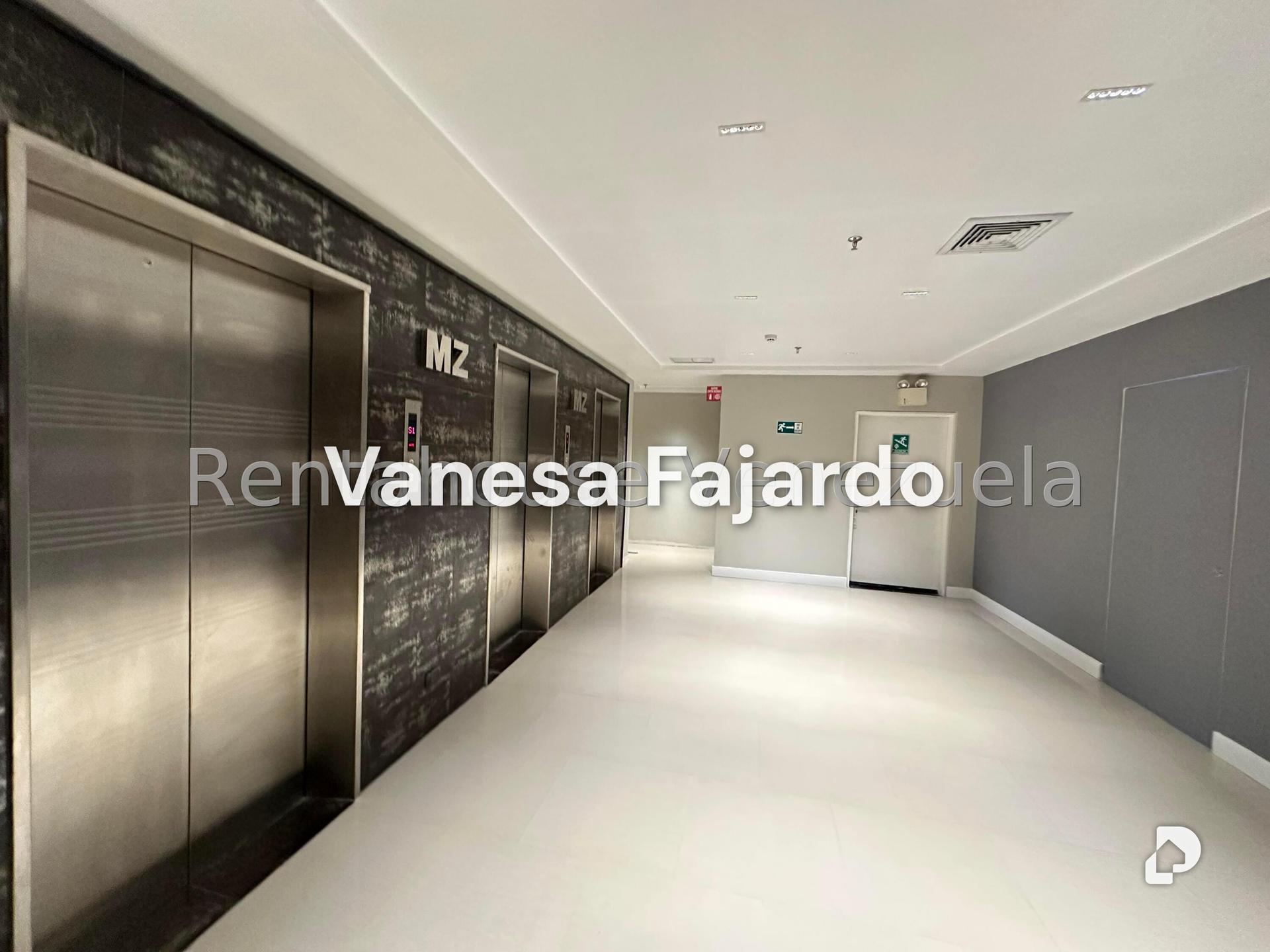 Oficina en Las Mercedes, Caracas – 5