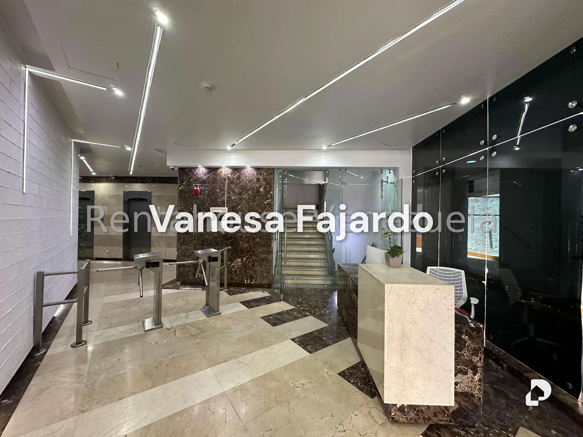 Oficina en Las Mercedes, Caracas – 3