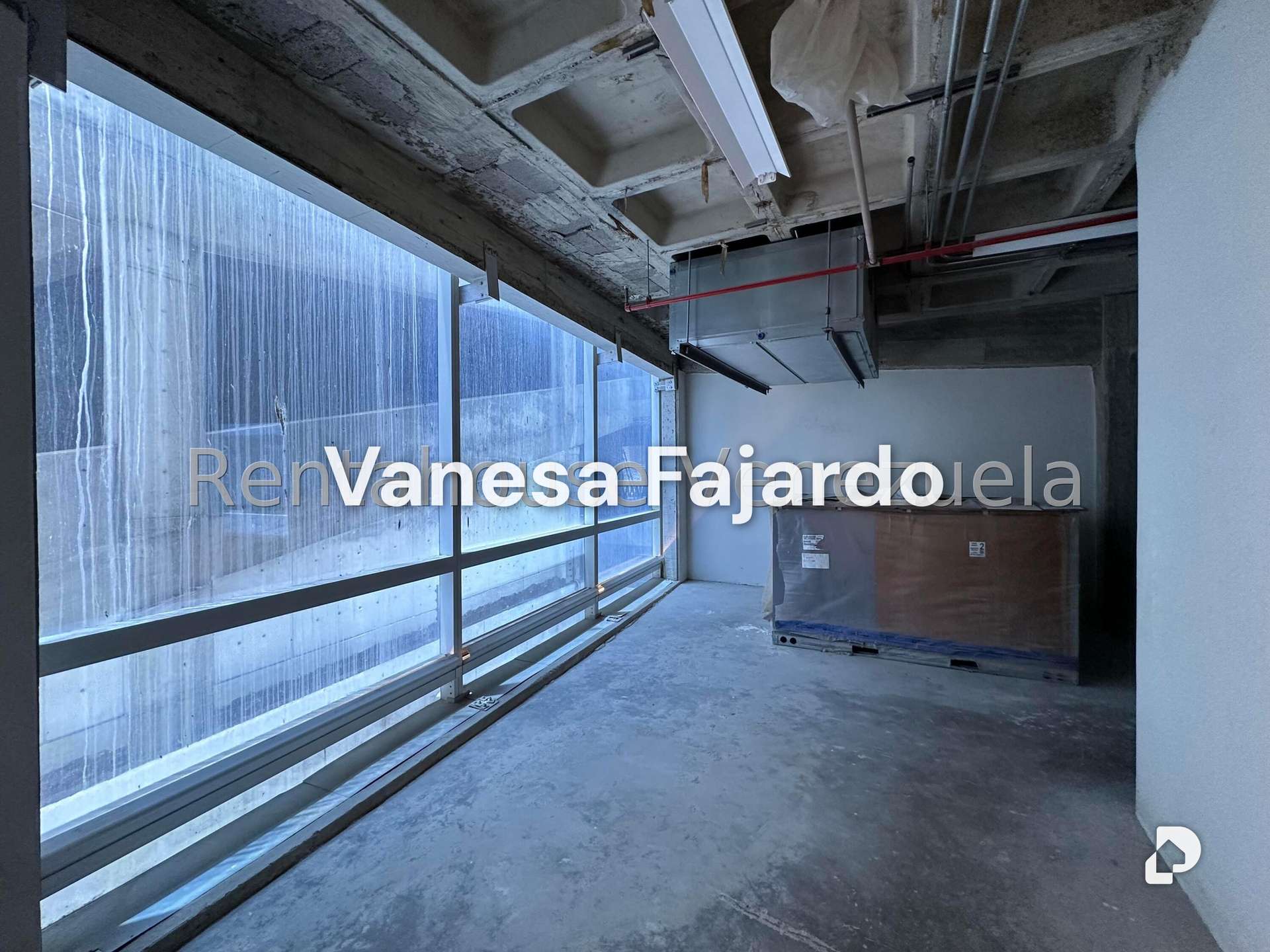 Oficina en Las Mercedes, Caracas – 23