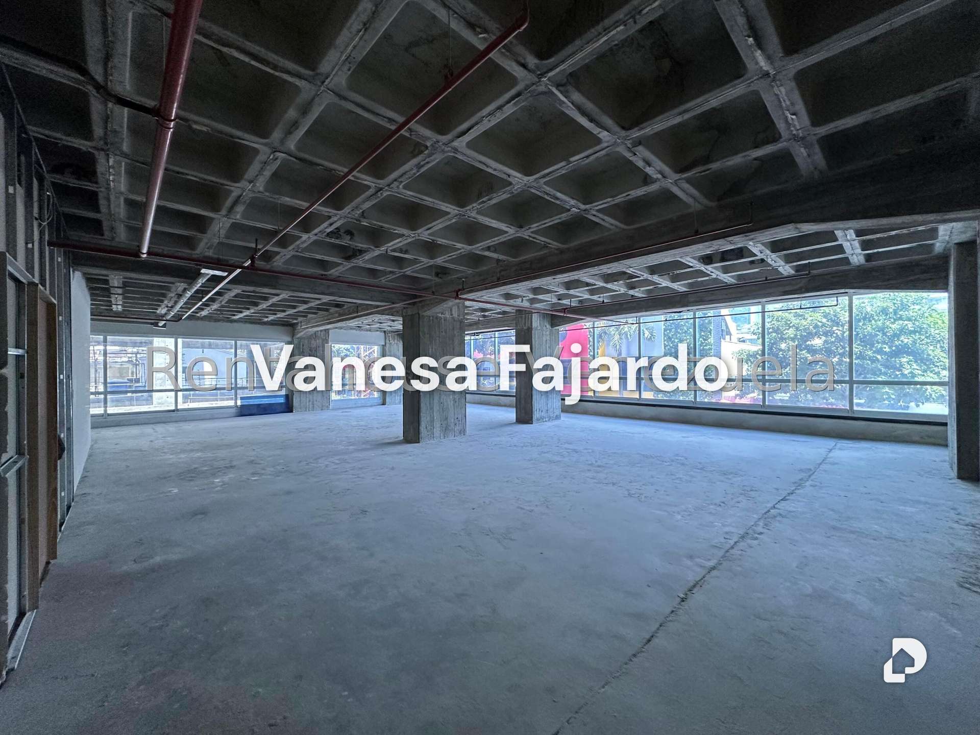 Oficina en Las Mercedes, Caracas – 8