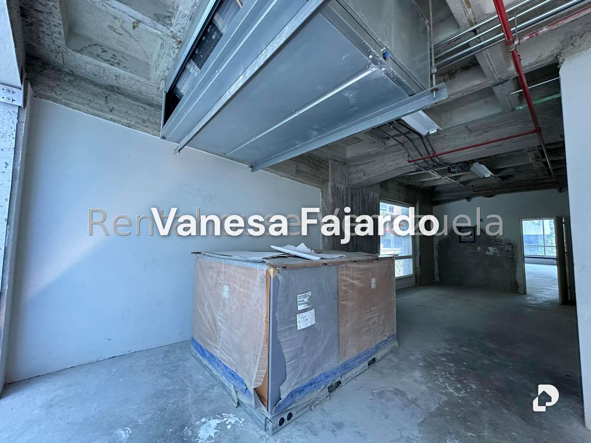 Oficina en Las Mercedes, Caracas – 17