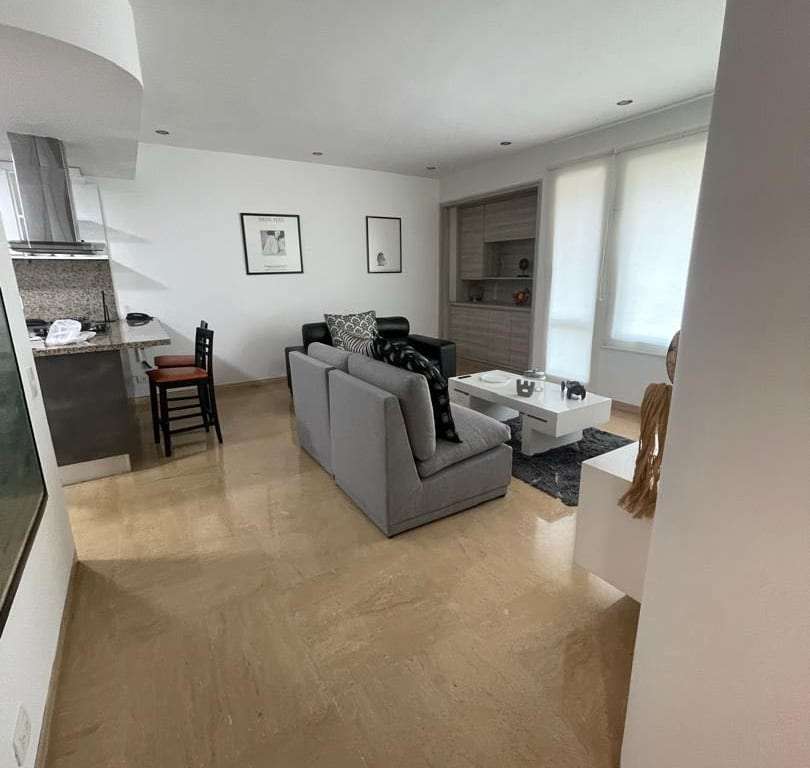 Apartment in Campo Alegre, Caracas - 1