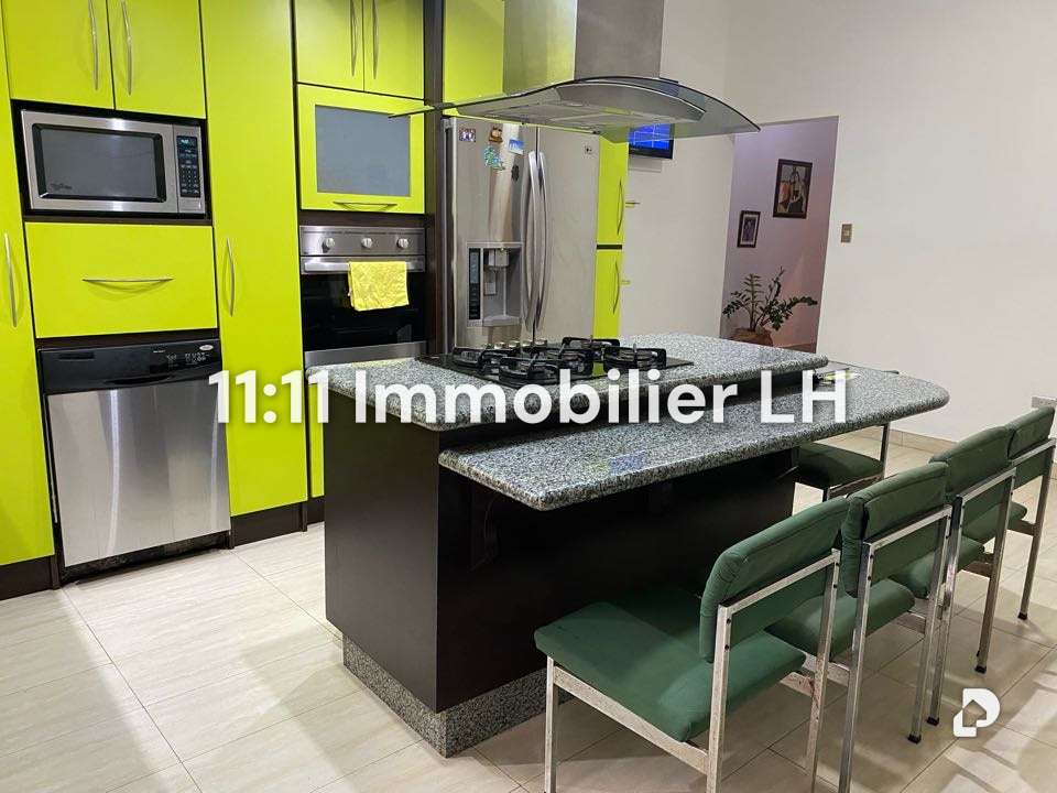 Apartamento en Los Palos Grandes, Caracas – 8