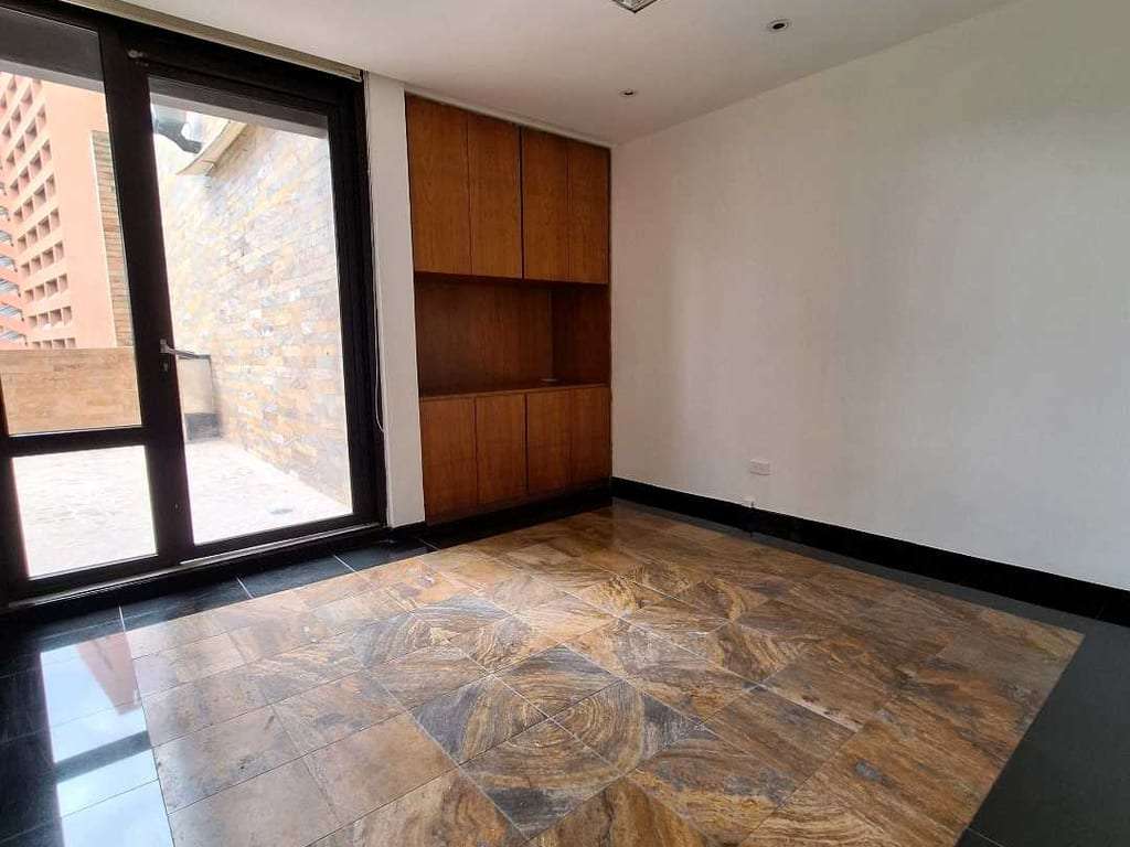 Oficina en La Castellana, Caracas