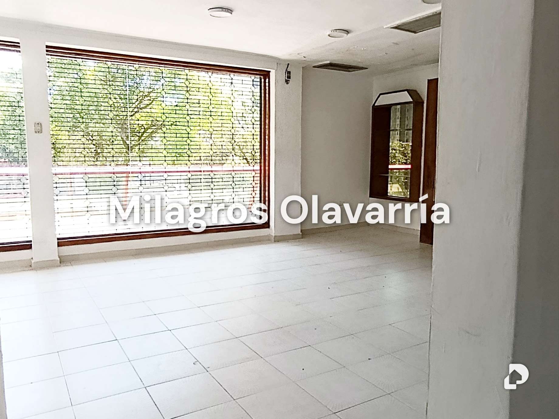 Local comercial en Parroquia Urbana San José, Valencia – 5
