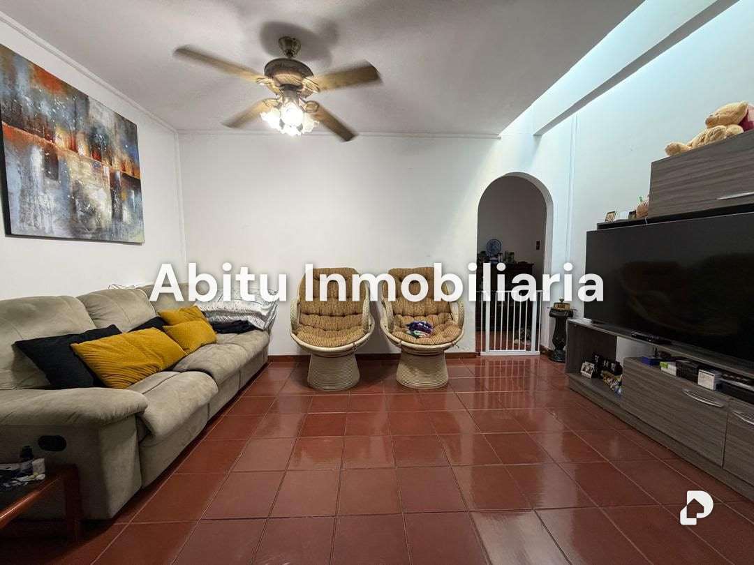 Casa en El Cafetal, Caracas – 11