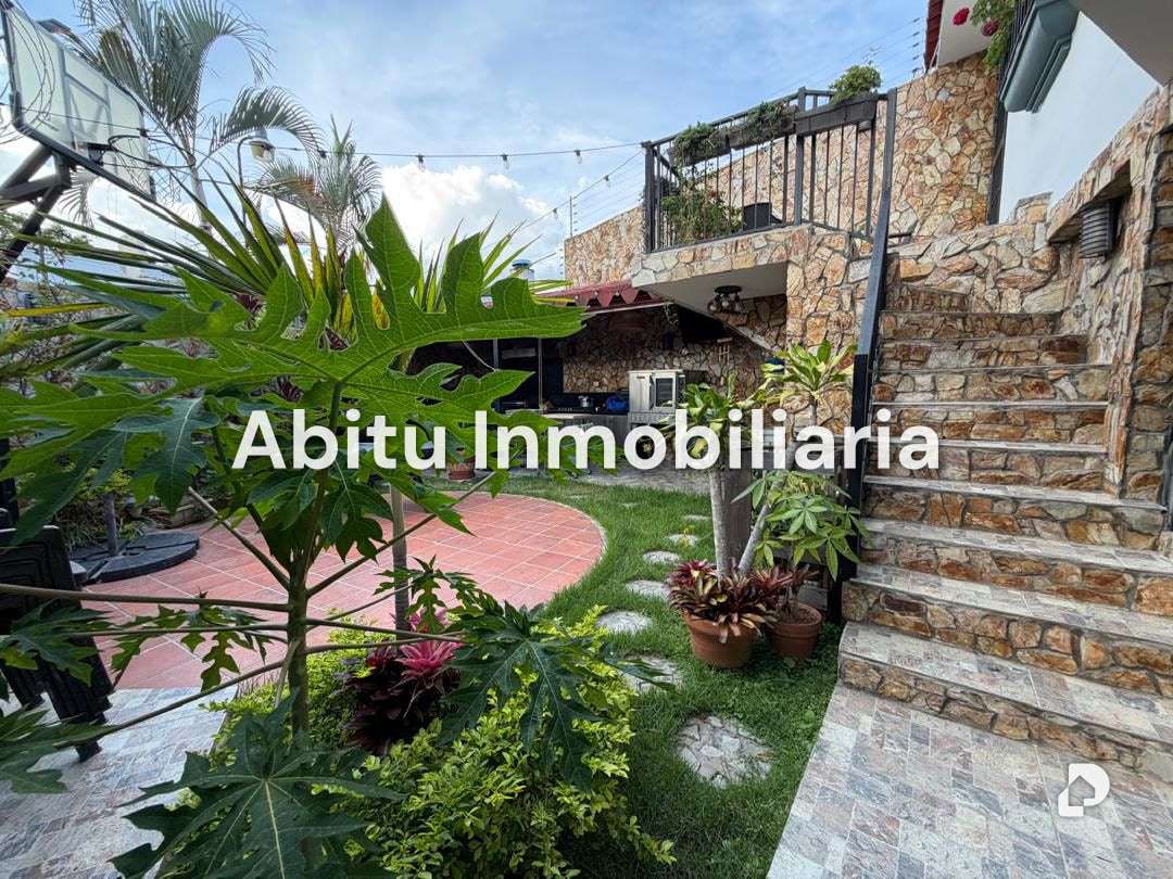 Casa en El Cafetal, Caracas – 8