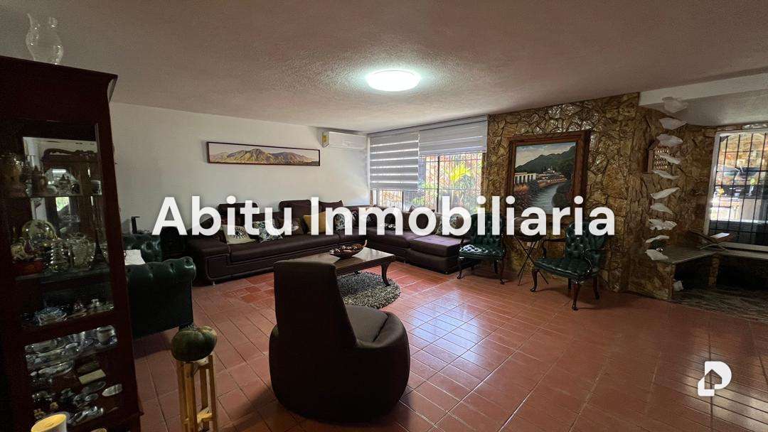Casa en El Cafetal, Caracas – 10
