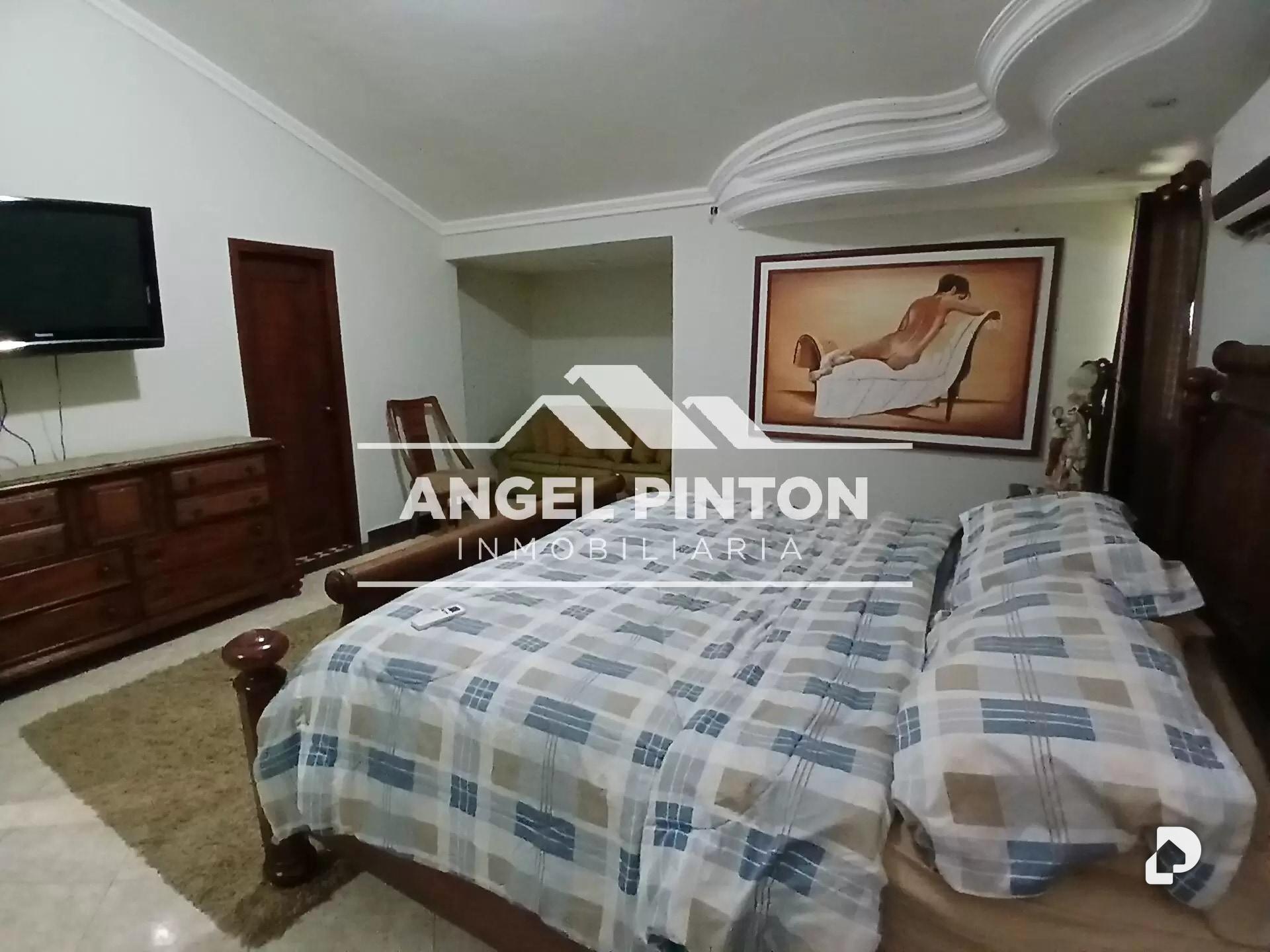 Townhouse en Urbanización Canta Claro, Maracaibo – 3