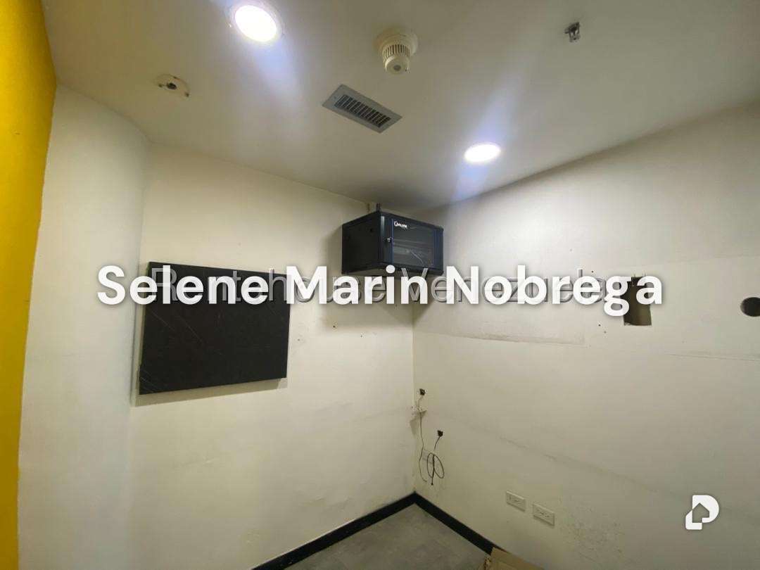 Local comercial en La Castellana, Caracas – 9