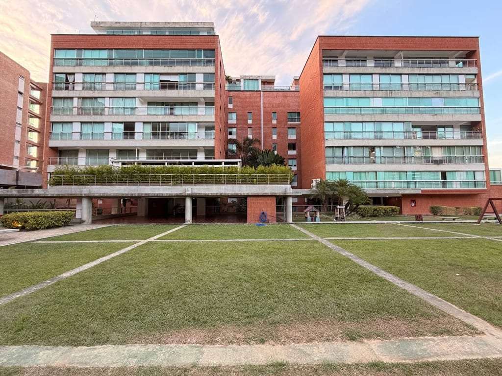 Apartamento en El Solar del Hatillo, Caracas - 1