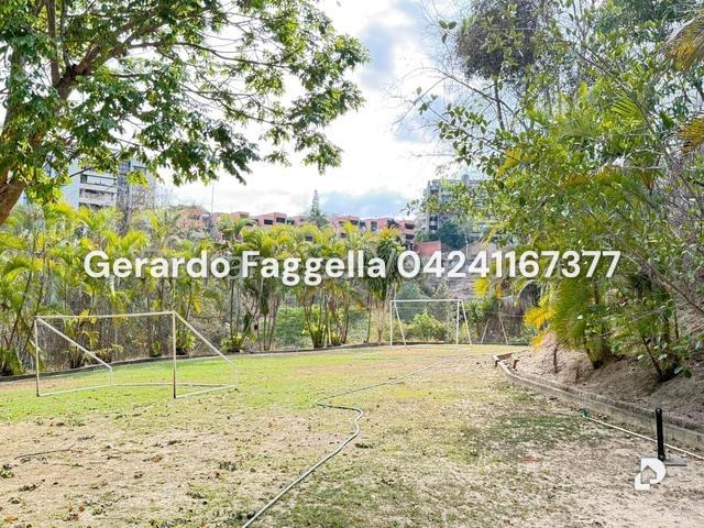 Casa en Santa Paula, Caracas – 2