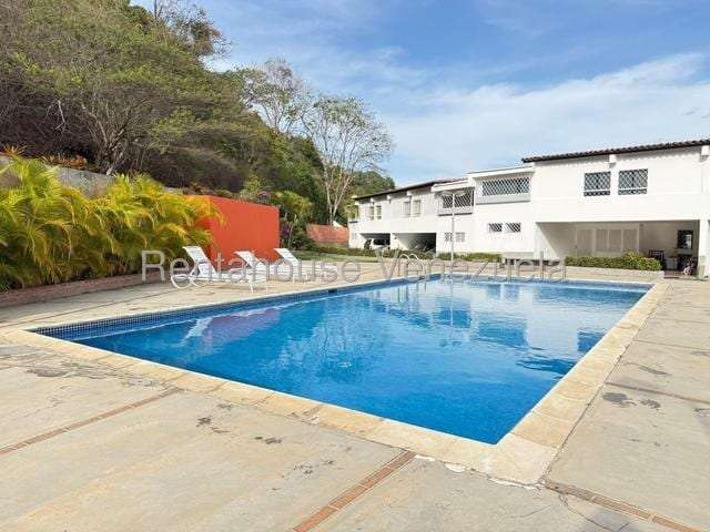 Townhouse en Santa Paula, Caracas