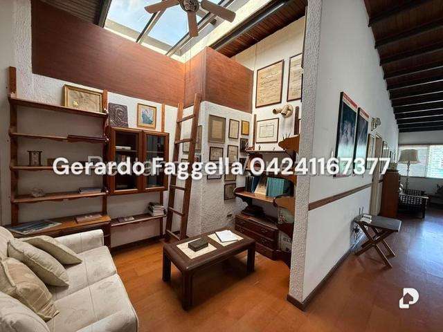 Casa en Santa Paula, Caracas – 20